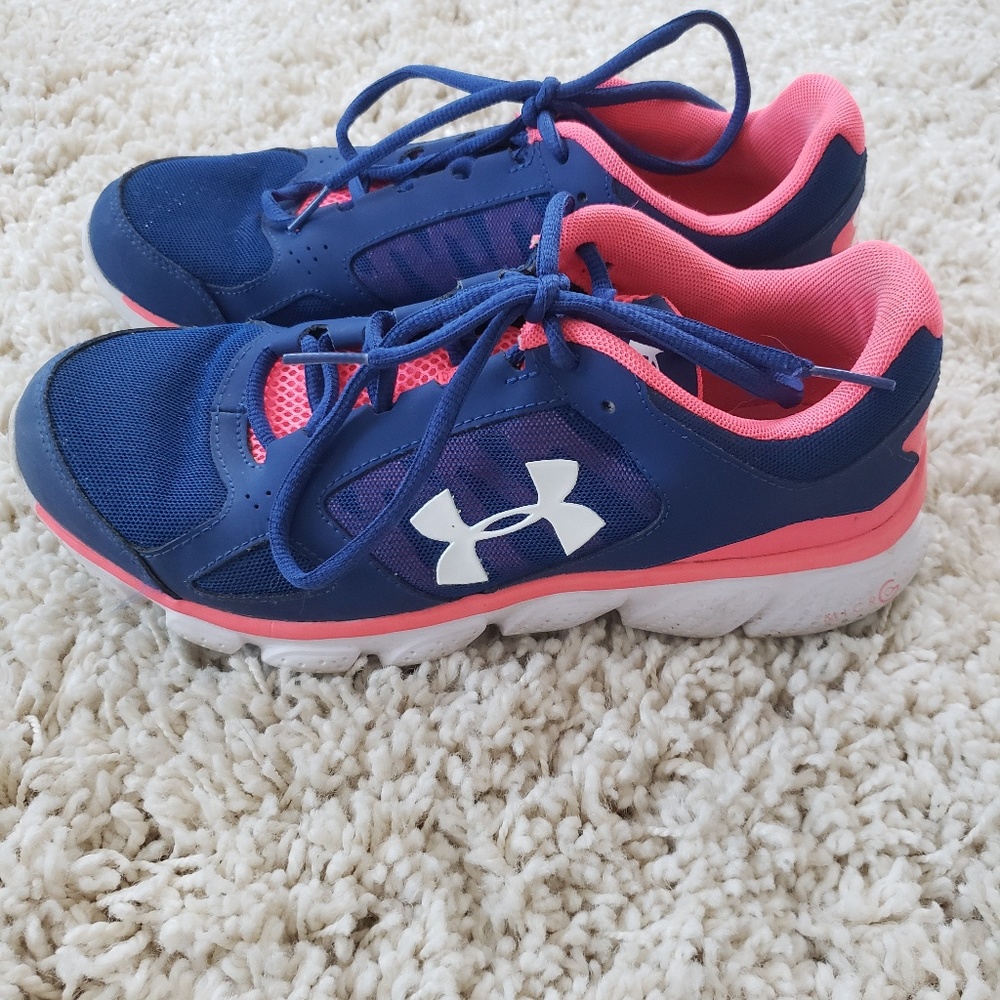 Under armour womens sneakers 8.5